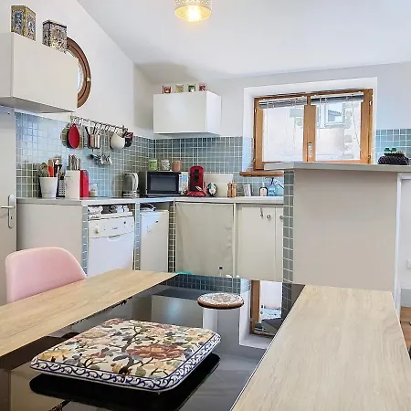 Appartement Le Cocoon Caché, Charming F2, Puy-en-velay Center Le Puy-en-Velay
