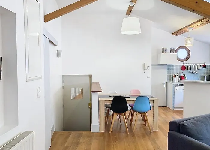 Le Cocoon Cache, Charming F2, Puy-en-velay Center Lejlighed Le Puy-en-Velay